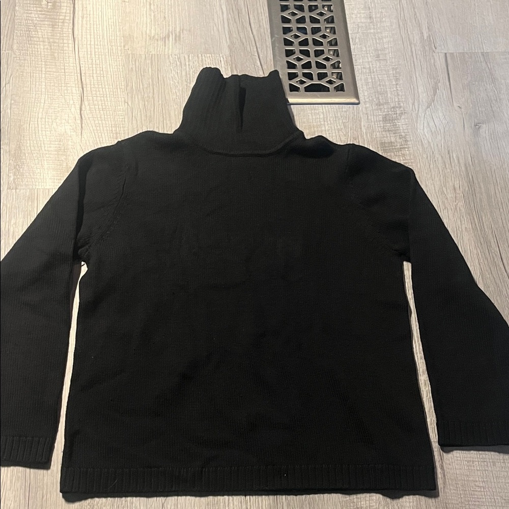 Black Turtleneck Sweater women’s petite sophisticate 100% extra fine wool size L